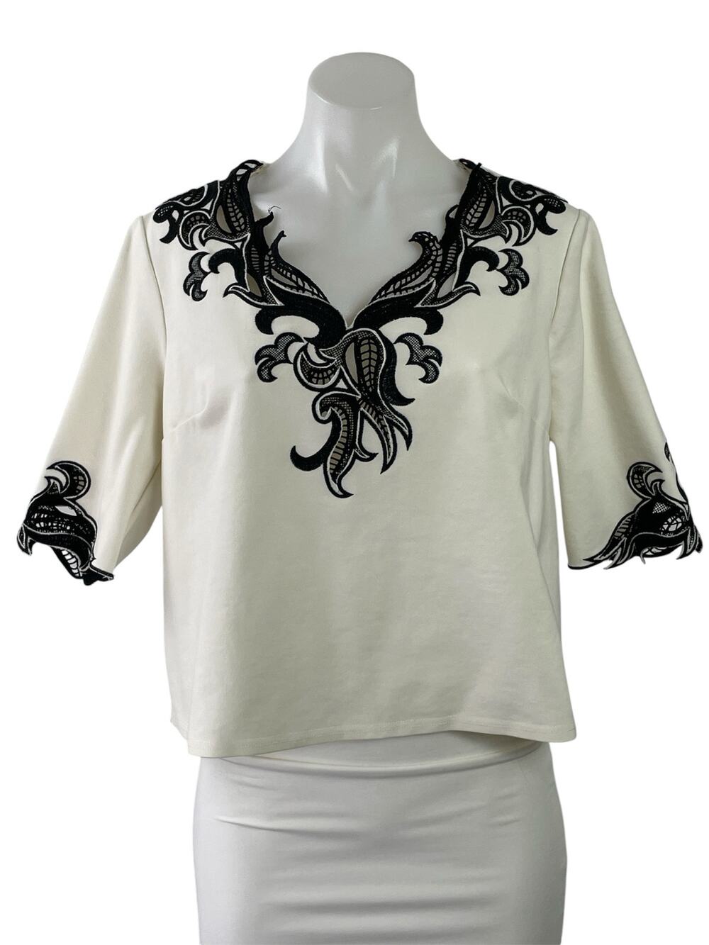 Ark & Co. Womens White Black Embroidered Eyelet V-neck Short Sleeve Blouse Top L